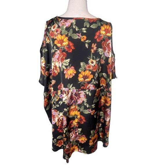 Let Them Eat The Cake Cold Shoulder Silky Floral Tunic Size Small - Picture 4 of 5